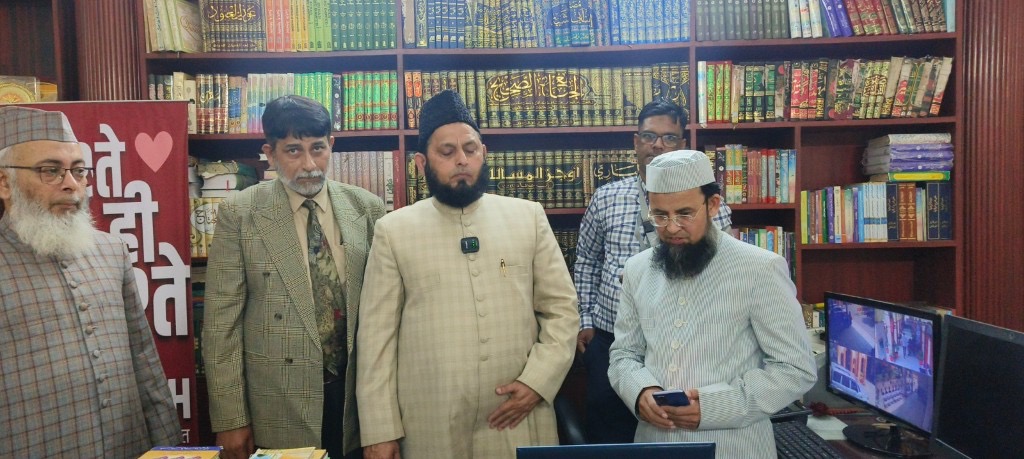 Guests and scholars visiting the library